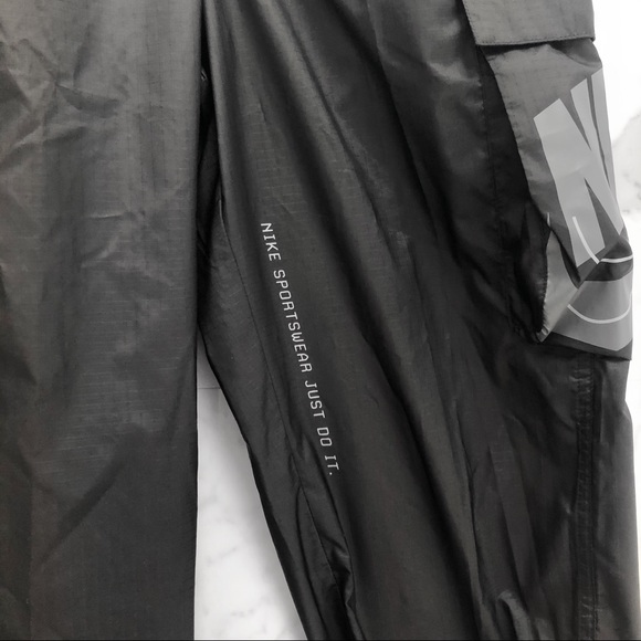 Nike Utility Cargo Jogger Pants | XS - Picture 6 of 10